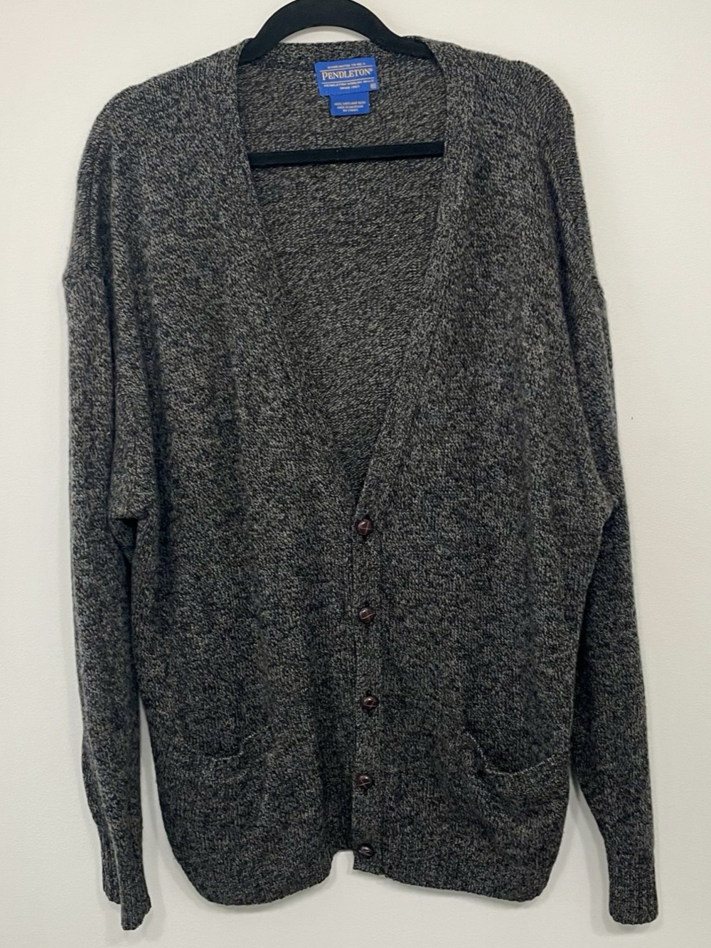 Pendleton Shetland Wool Cardigan in Gray Men’s XL
